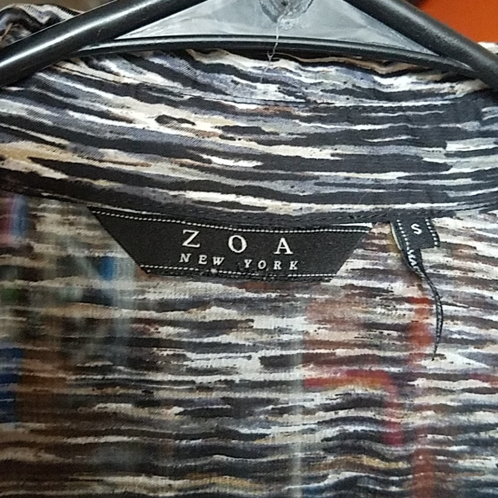 Shirt - Picture 4 of 5